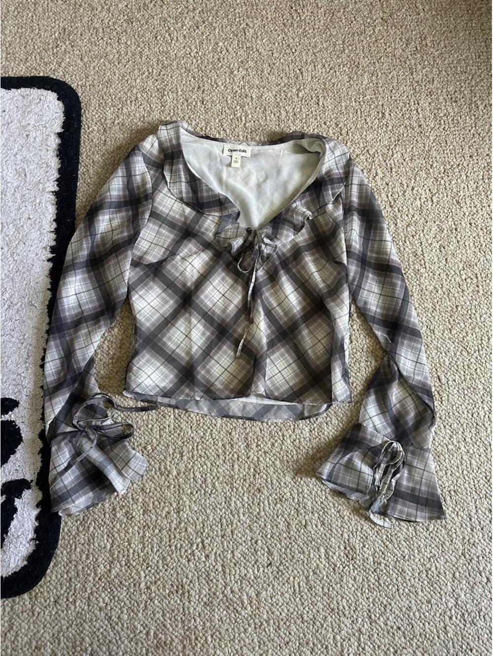 Open Edit gray and white plaid blouse